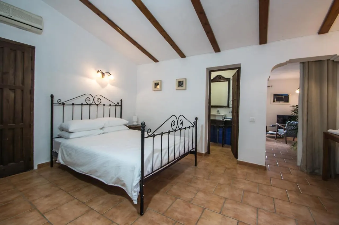 La Finca Blanca Alora